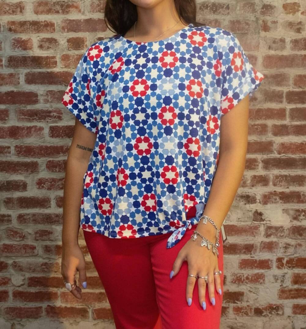 NEW MULTIPLES patriotic short sleeve tie waist top in red white blue